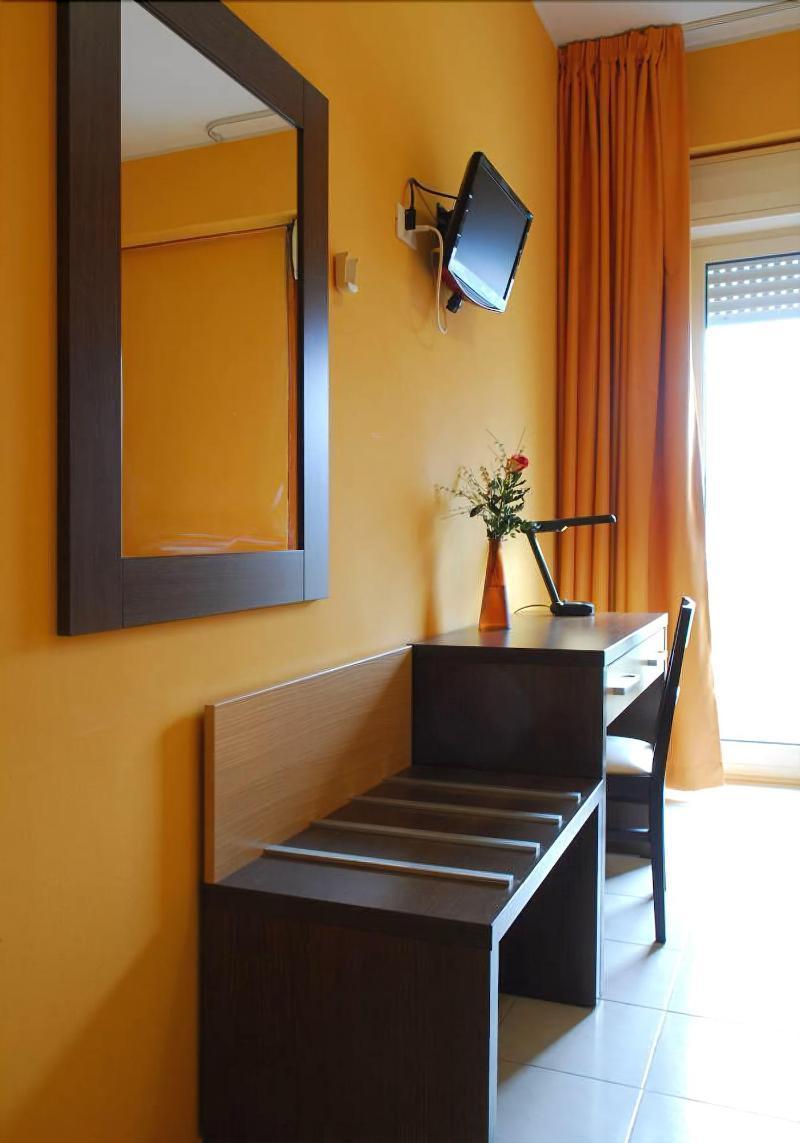Hotel Michelangelo แตราโม ภายนอก รูปภาพ