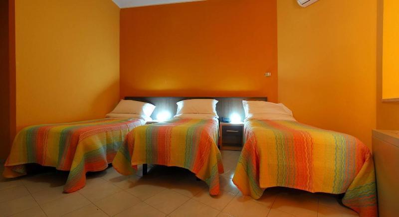 Hotel Michelangelo แตราโม ภายนอก รูปภาพ